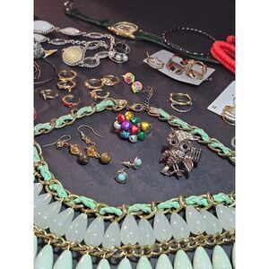 **Last Chance!! Final Sale** Wearable jewelry lot / bundle